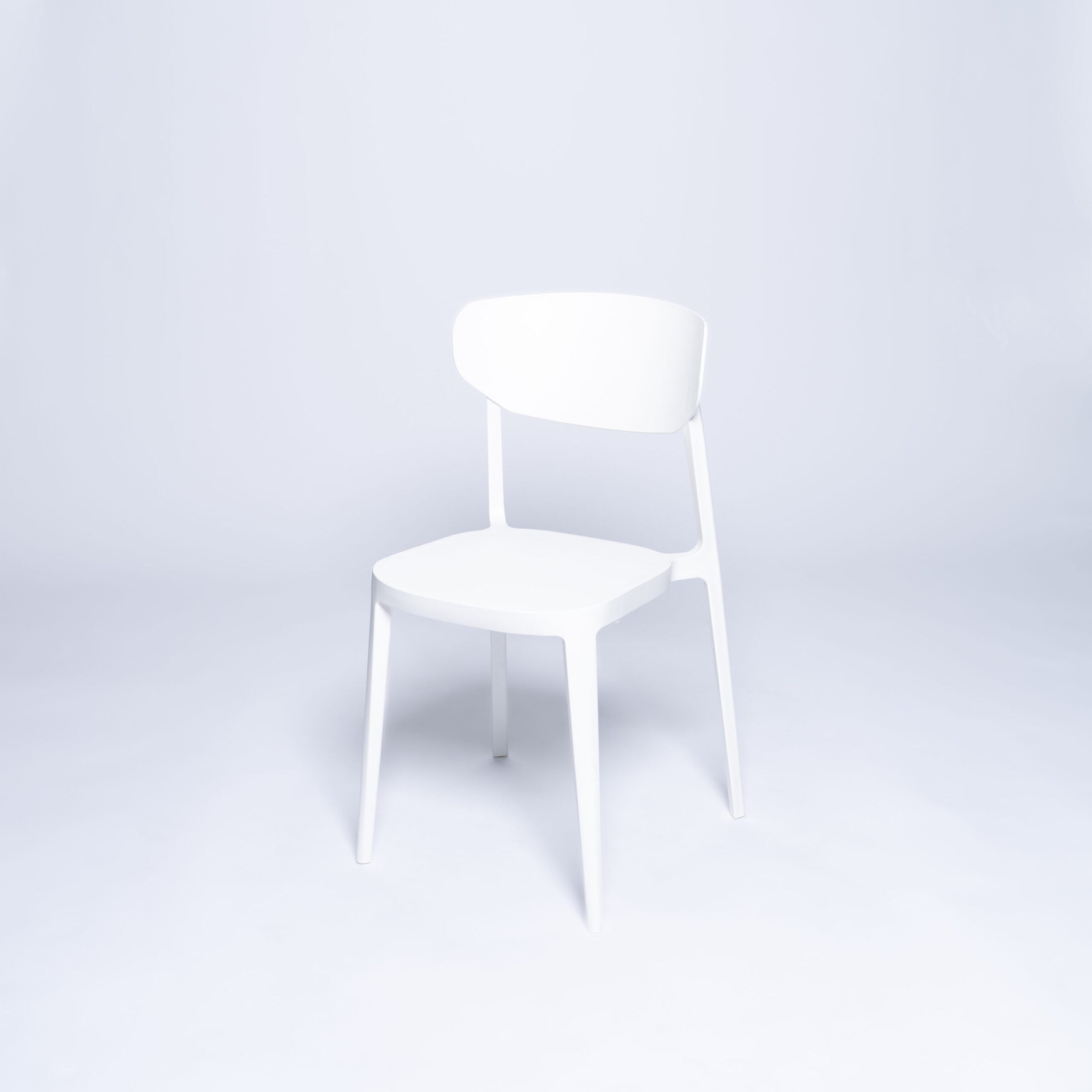 Chaise blanche MARE